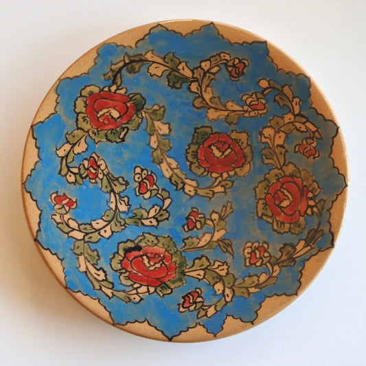 バラが美しいお皿🌹