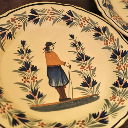 人物文の絵皿 Man（仏・カンペール）ç